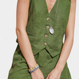 Jennifer Conjunto con Chaleco y Pantalones Cortos de Lino de Algodón para un Look Elegante y Confortable