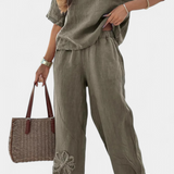 Conjunto de Lino Bordado Natalia con Silueta Relajada para un Estilo Cómodo y Chic
