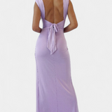 Viveka Vestido Elegante con Lazo en la Espalda y Comodidad Elástica para Corset Perfecto