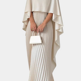 Jane Vestido Maxi de Cuello Alto con Pliegues y Mangas de Volante – Elegancia y Estilo para Cualquier Ocasión
