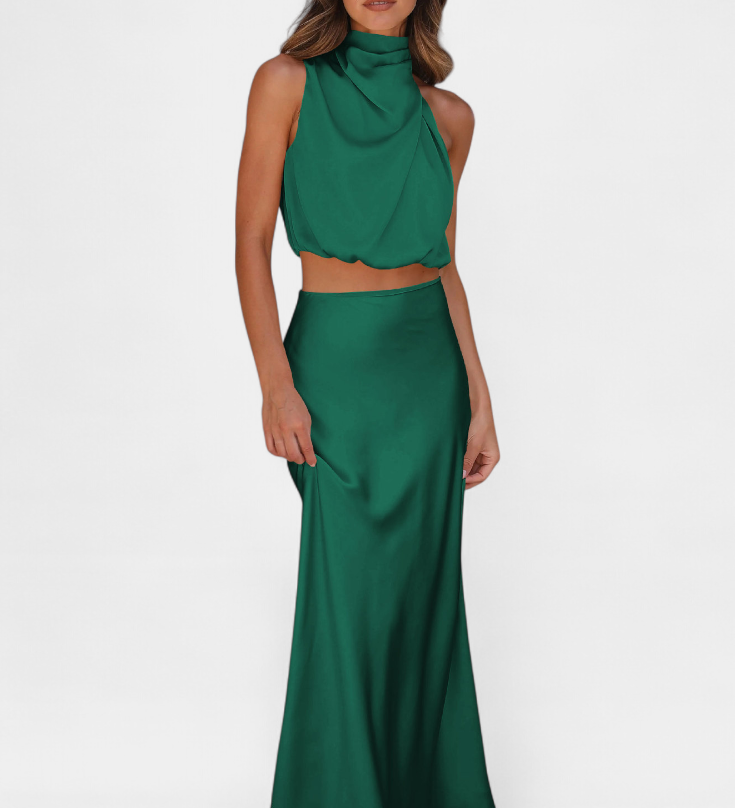 Hanna Elegante Conjunto con Falda Drapeada y Diseño Sin Espalda