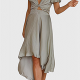 Vestido Elegante Franzi con Escote en V para un look sofisticado