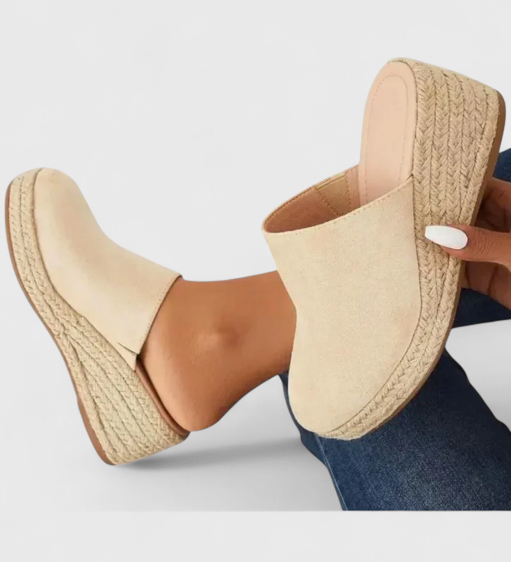 Sandalia Lania de Elegancia y Máximo Confort para Tus Días Especiales