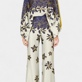 Set de Dos Piezas con Hombros a Descubrir y Pantalones Amplios con Estampado Elegante