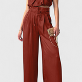 Conjunto Elegante de Dos Piezas con Top Fluido y Pantalón Palazzo para un Look Sofisticado