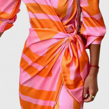 Elodie Vestido Envolvente con Estampado Atractivo