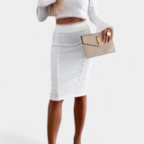 Conjunto de Moda Minerva con Encaje y Falda de Cintura Alta - Elegancia y Estilo En Cada Detalle