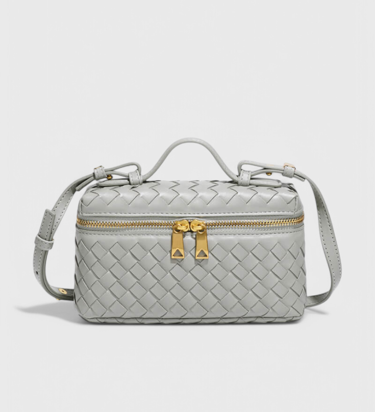 Bolso Milla Mini de Tejido con Elegantes Detalles Dorados