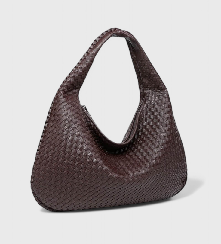 Bolso de Hombro Tilly de Tejido: Estilo y Comodidad en un Diseño Único