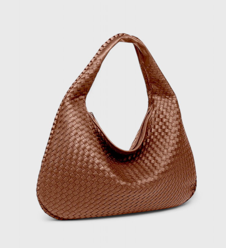 Bolso de Hombro Tilly de Tejido: Estilo y Comodidad en un Diseño Único