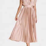 Vestido Mireia de Pliegues con Escote Drapeado y Cintura Alta para un Estilo Elegante