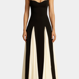 Elegante vestido maxi bicolor con tirantes finos para un estilo sofisticado