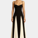 Elegante vestido maxi bicolor con tirantes finos para un estilo sofisticado