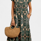 Vestido Floral Chic Yuridia con Silueta Flowy para un Look Elegante y Atractivo