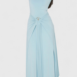 Vestido Ajustado Plisado Fátima con Elegantes Detalles Metálicos