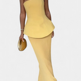 Conjunto de Dos Piezas Clarita con Diseño Plisado y Sin Tirantes para un Estilo Elegante