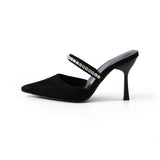 Elegantes sandalias de tacón alto con punta afilada y detalles en strass