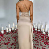 Emberly Vestido Maxi de Un Solo Hombro con Elegante Abertura Alta para un Look Sofisticado