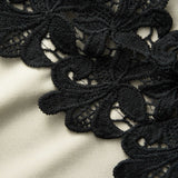 Diana Vestido Midi de Encaje Asimétrico con Paneles Elegantes