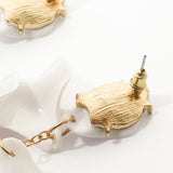 Elegantes Pendientes de Gotas con Diseño de Pétalos de Orquídea