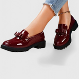 Zinnia Mocasines con Elegante Detalle de Lazo y Alteza en Tacón Bloque