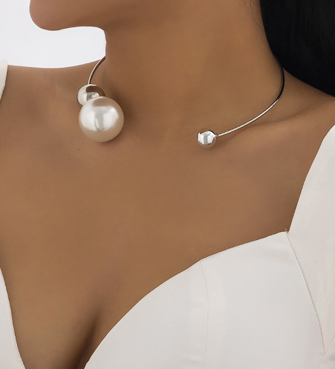 Elegantes Collares de Perlas de Metal para un Estilo Sofisticado