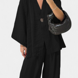 Eli Conjunto Oversize Moderno con Top de Cuello en V y Pantalón Recto para un Estilo Casual y Elegante