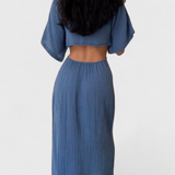 Myra - Vestido Fluido con Lazo Frontal y Detalles Cut-Outs para un Estilo Moderno y Elegante