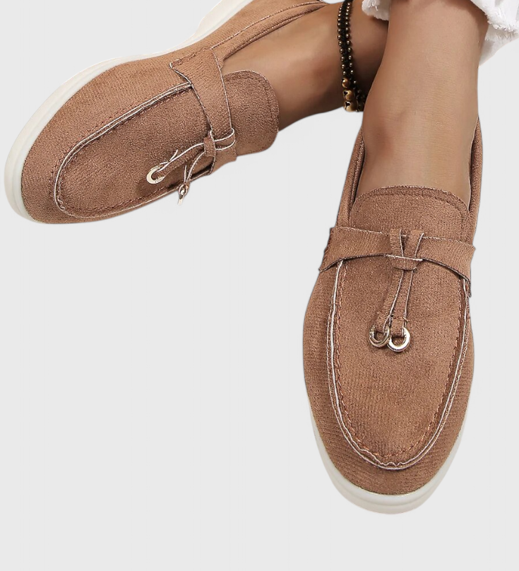 Elegantes Mocasines Coralie con Acabado en Suede para un Estilo Sofisticado