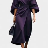 Vestido Midi Micaela con Mangas Lantern y Cintura Ceñida para un Estilo Elegante y Sofisticado