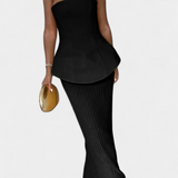 Conjunto de Dos Piezas Clarita con Diseño Plisado y Sin Tirantes para un Estilo Elegante