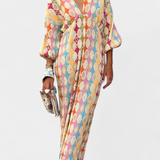 Elegante vestido maxi Shanice con moderno estampado geométrico