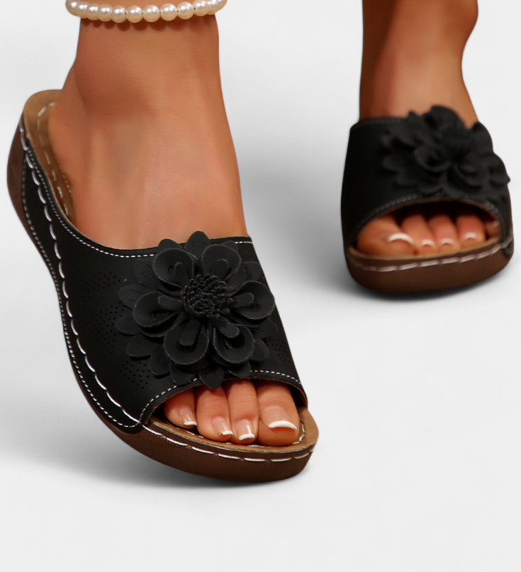 Sandalias Ortopédicas con Flor 3D y Suela Acolchada para Comodidad y Estilo