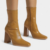 Linde Botas de Pantorrilla con Diseño Voluminoso para Máxima Comodidad