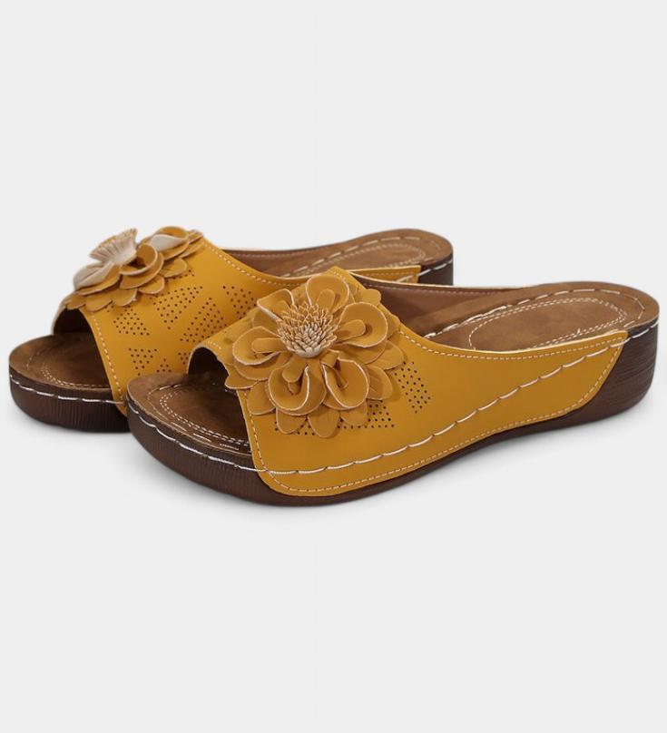 Sandalias Ortopédicas con Flor 3D y Suela Acolchada para Comodidad y Estilo