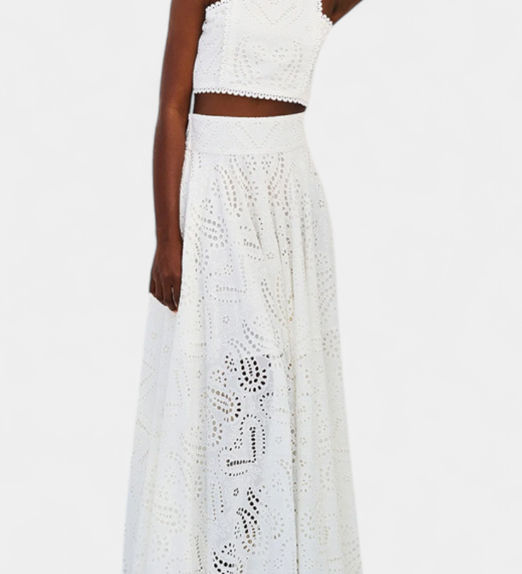 Danitza Elegante Conjunto Romántico de Encaje Floral Calado para un Look Sofisticado