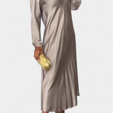 Vestido Elegante Riva con Escote en V y Mangas Largas para un Look Sofisticado
