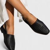 Sandalias Isadora Mules con Trenzado Elegante Punta Fina y Correa Slingback