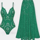 Ahria Traje de Baño con Falda y Detalle Floral Elegante