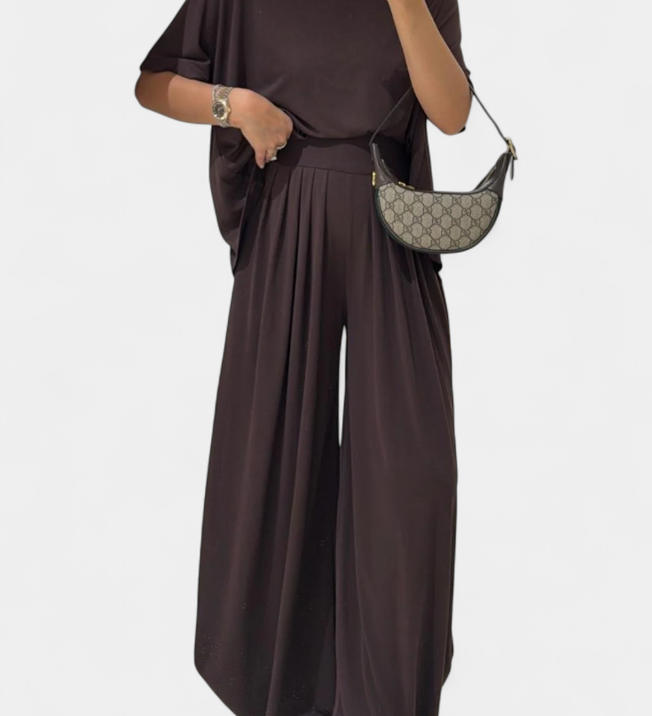 Conjunto Casual Trista con Top Suave y Pantalones Anchos para Máxima Comodidad