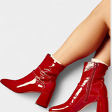 Vivi Botas Rojas con Tacón Grueso - Estilo y Comodidad en Cada Paso