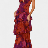 Domenica Elegante Vestido de Gasa con Escote en V y Capas Fluidas para un Look Sofisticado