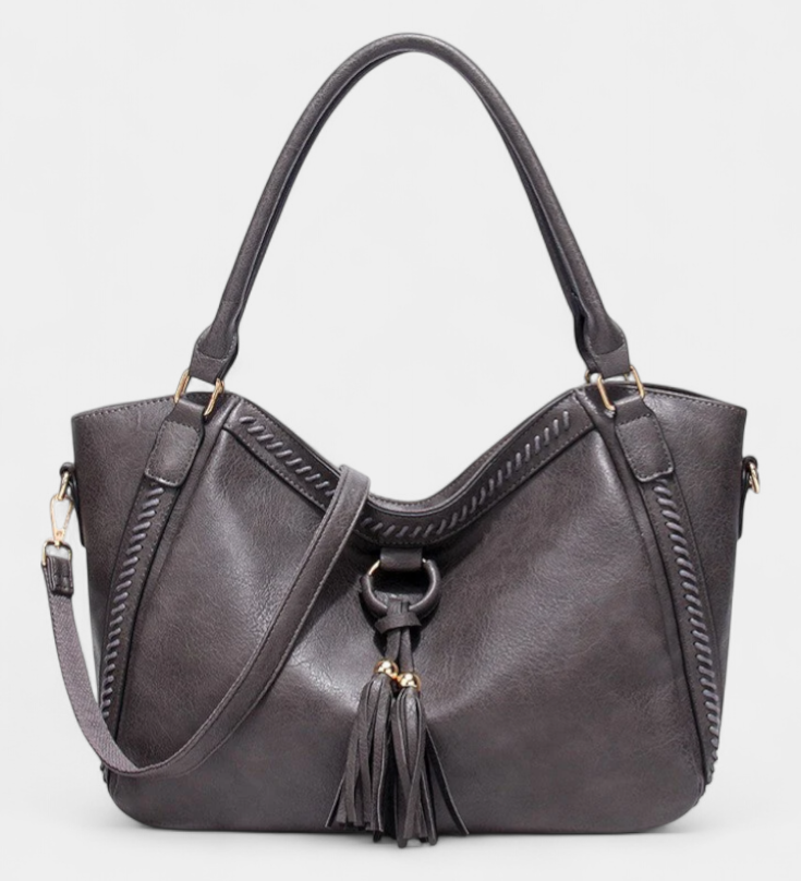 Bolsa Giulietta de diseño elegante con detalles de flecos