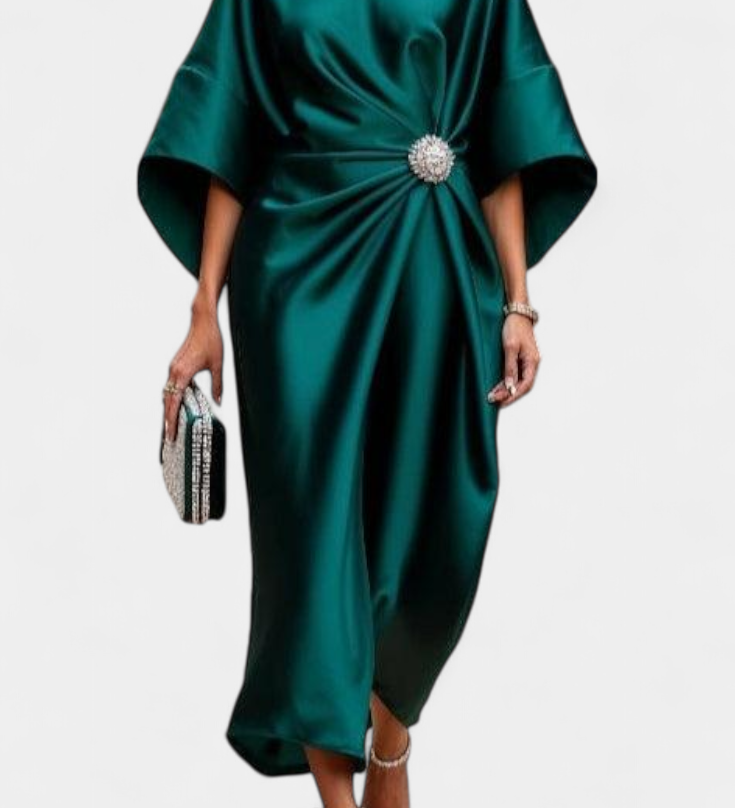 Elegante Vestido Largo de Satén con Brillo Lujoso Ubelia