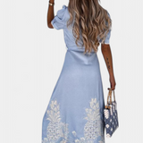 Elegante Vestido Camisero Bordado Nerea con Cinturón y Detalles de Manga Abullonada