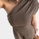 Elegante Glamour en Mono de Un Hombro con Detalles Fruncidos