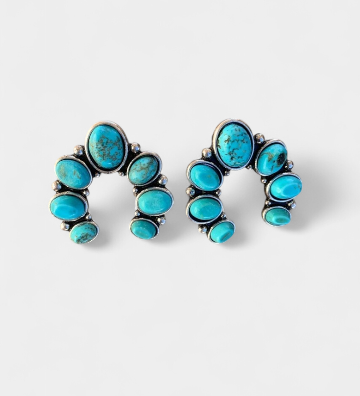 Elegantes pendientes de herradura con piedra natural para un estilo único