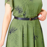 Elegante vestido midi de chiffon verde con corte en A para un estilo sofisticado