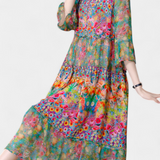Elegante vestido midi vaporoso de Kate con hermoso estampado floral artístico