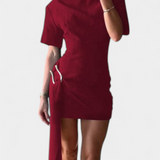 Coraline Vestido Mini Elegante con Cintura Drapeada y Detalle de Hebilla Dorada